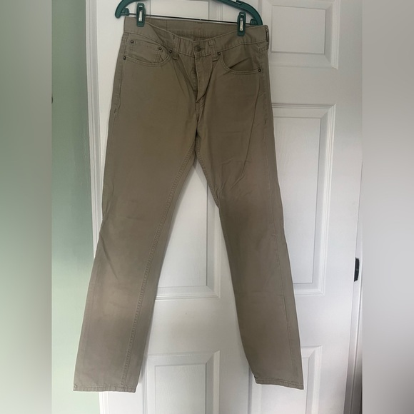Levi's Other - Khaki Levi’s 511